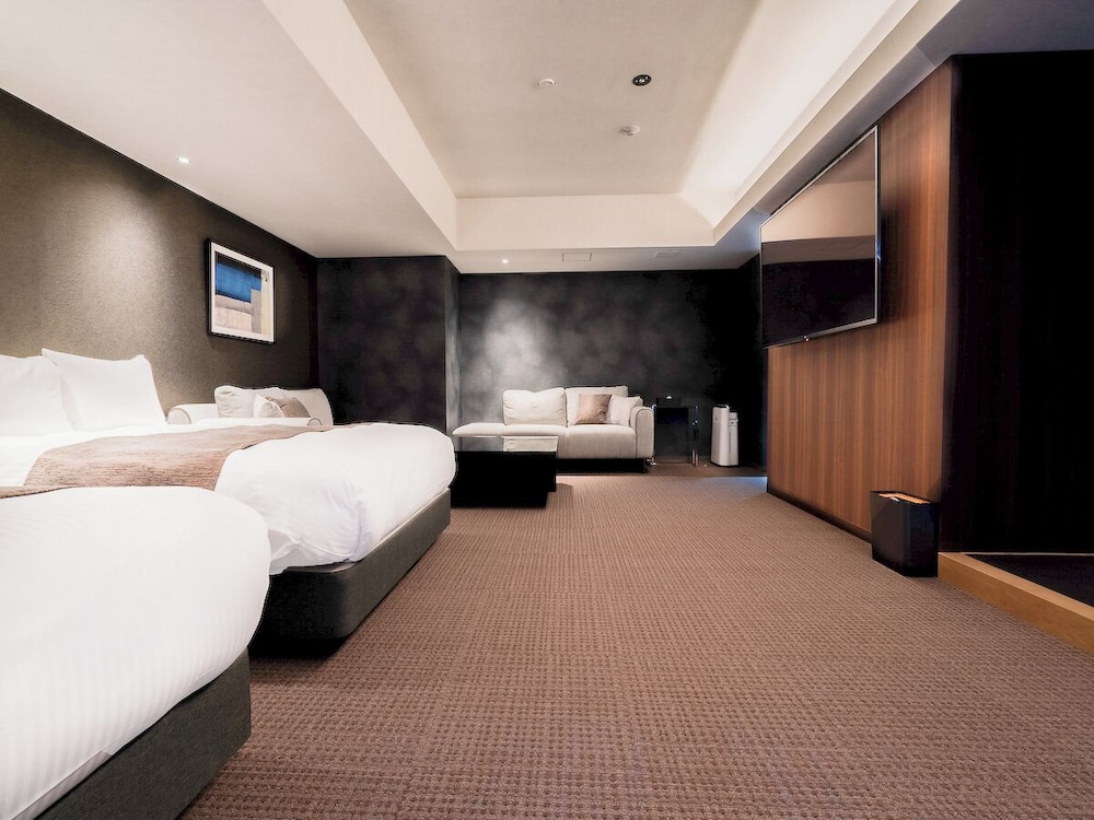 Superior Suite with Hinoki バスルーム3 | ランドーホテルなんば大阪スイーツ