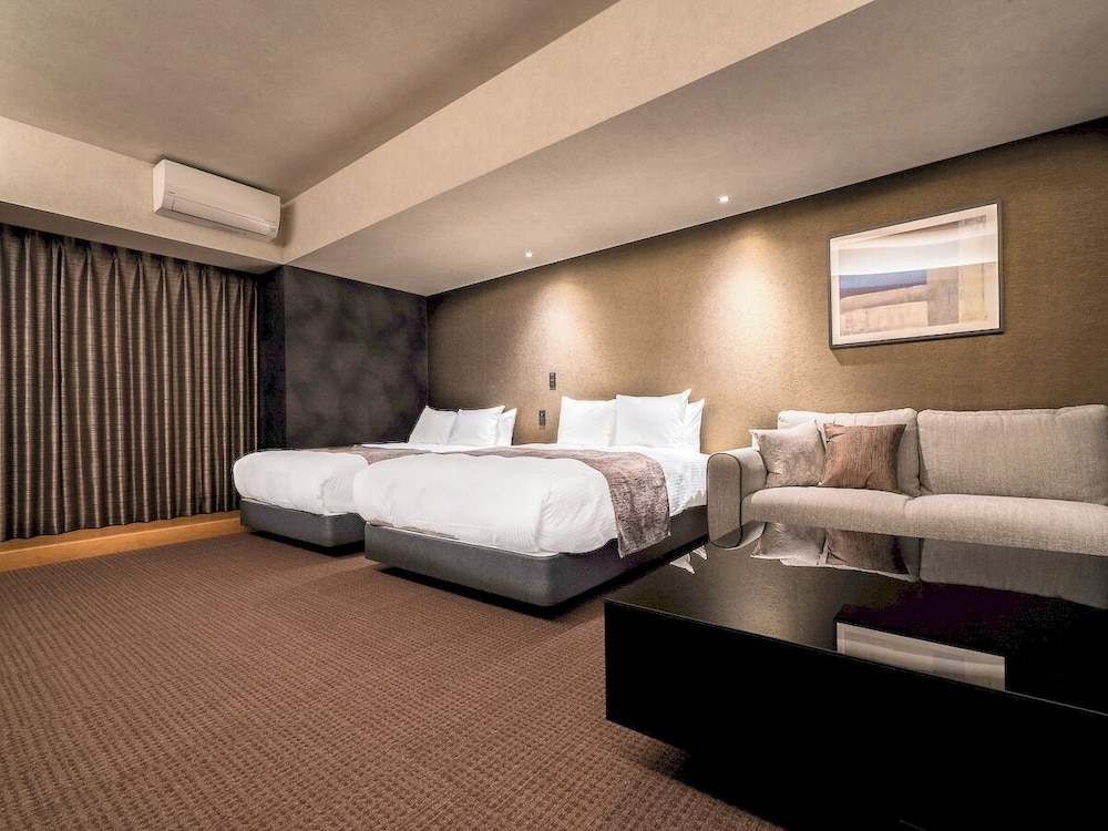 Superior Suite with Hinoki バスルーム4 | ランドーホテルなんば大阪スイーツ