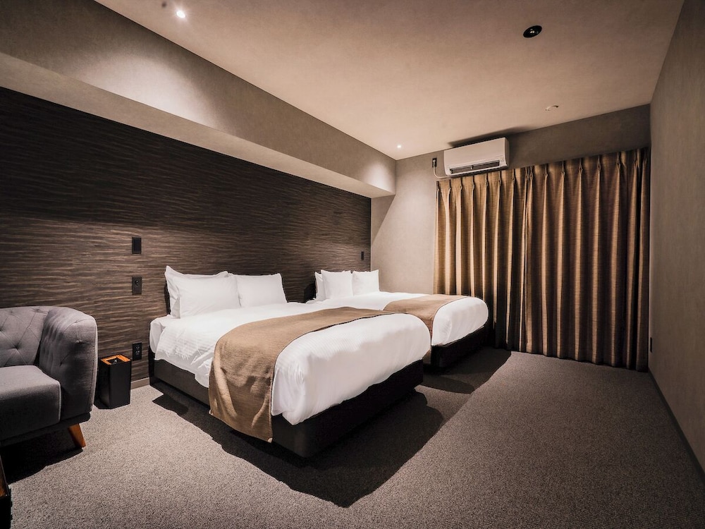 Deluxe Triple Room 客室4 | ランドーホテルなんば大阪スイーツ