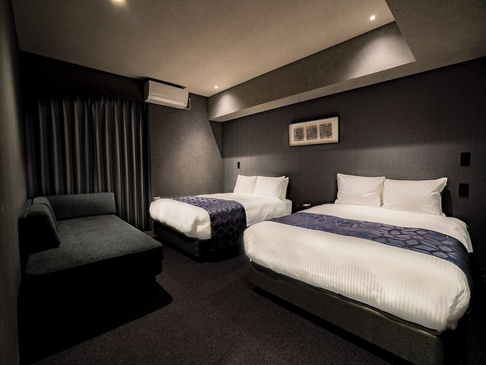 Deluxe Suite 客室0 | ランドーホテルなんば大阪スイーツ