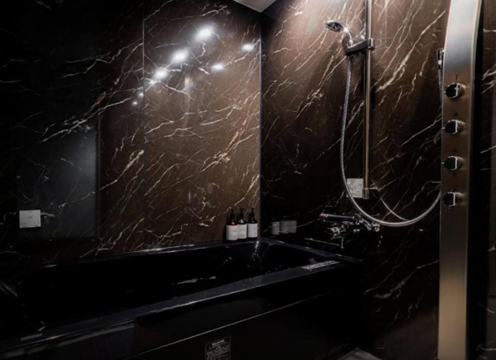 Deluxe Suite with Spa Bath バスルーム0 | ランドーホテルなんば大阪スイーツ