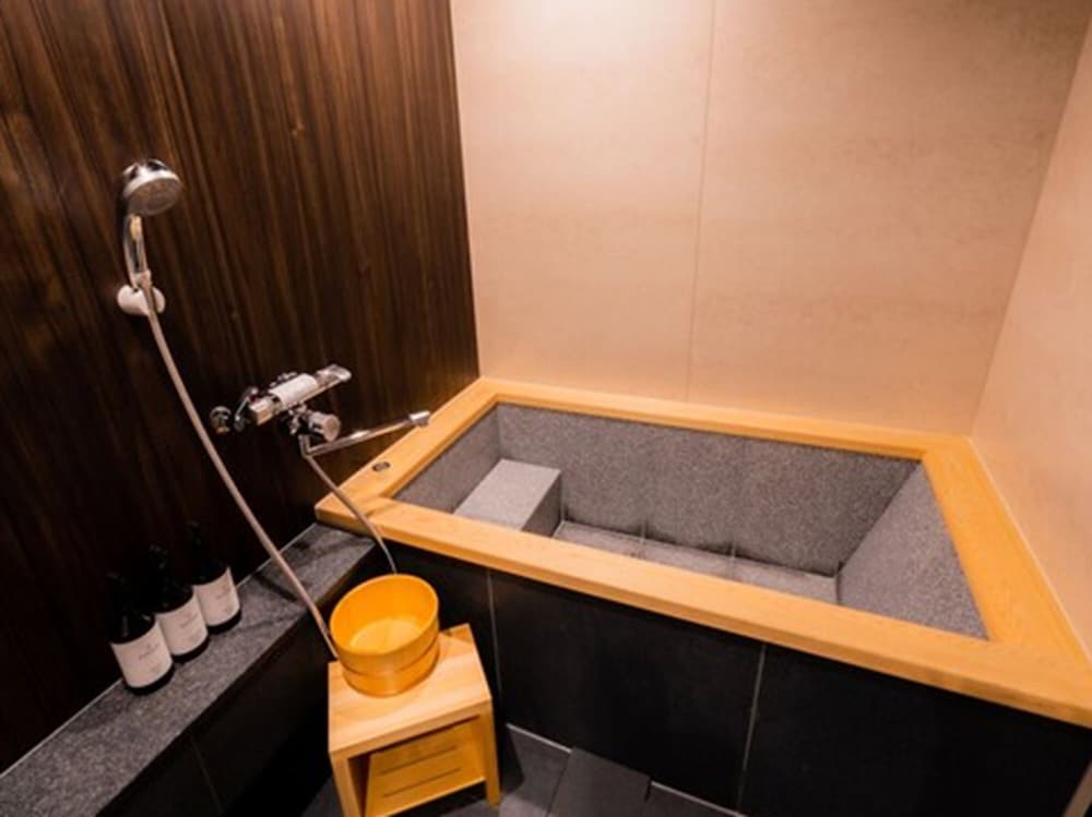 Superior Suite with Hinoki バスルーム0 | ランドーホテルなんば大阪スイーツ