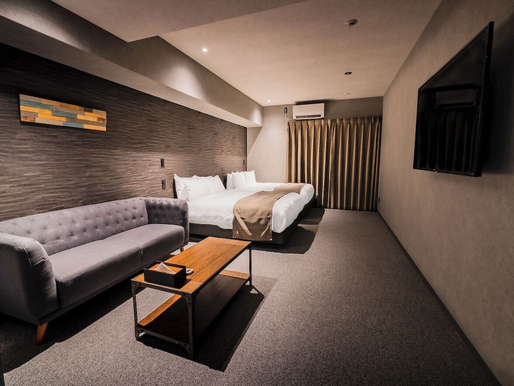 Deluxe Triple Room 客室8 | ランドーホテルなんば大阪スイーツ