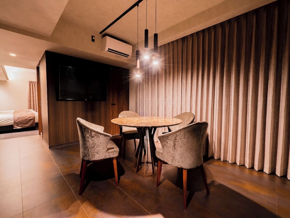 Executive Suite リビング エリア0 | ランドーホテルなんば大阪スイーツ