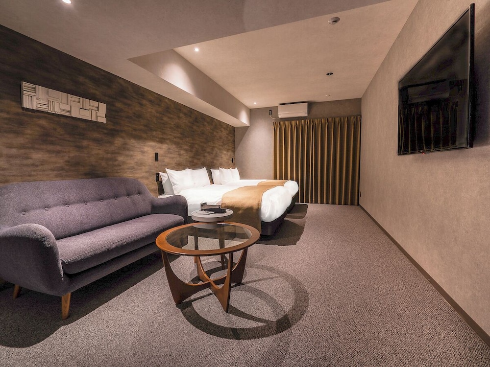 Deluxe Triple Room 客室10 | ランドーホテルなんば大阪スイーツ