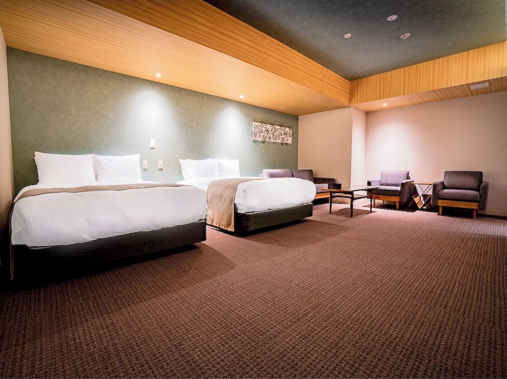 Standard Suite 客室1 | ランドーホテルなんば大阪スイーツ