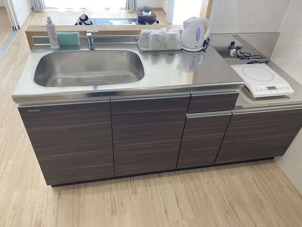 ファミリー ルーム 禁煙 専用キッチン0 | HOTEL 石垣島 2020