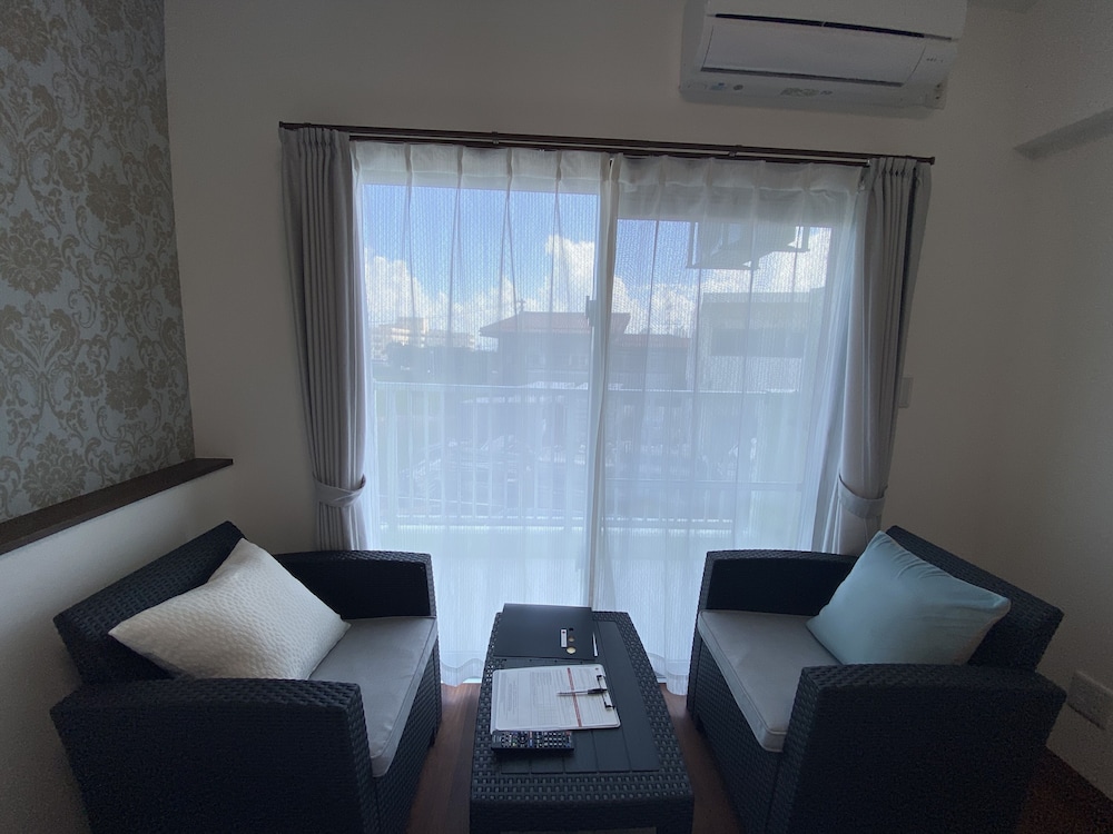 スタンダード ツインルーム 禁煙 客室3 | HOTEL 石垣島 2020