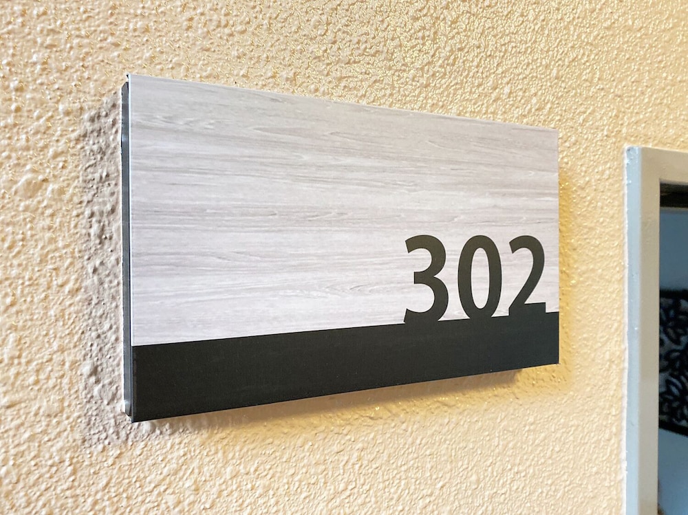 3ベッドルームアパートメント バルコニー付き 302号室 客室9 | おうちホテル五日市