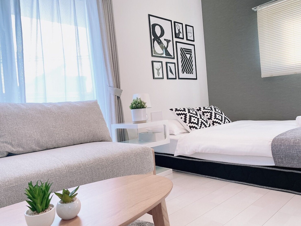 スタジオ　バルコニー付 201号室 リビング エリア1 | おうちホテル廿日市駅前