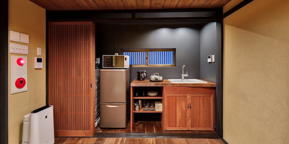 一棟貸し 禁煙 専用簡易キッチン1 | Tsumugi Nishinotoinhanayacho