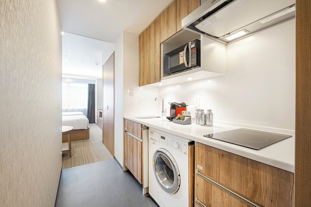 スタジオスイート 客室4 | ホリディ・イン & スイーツ新大阪 by IHG