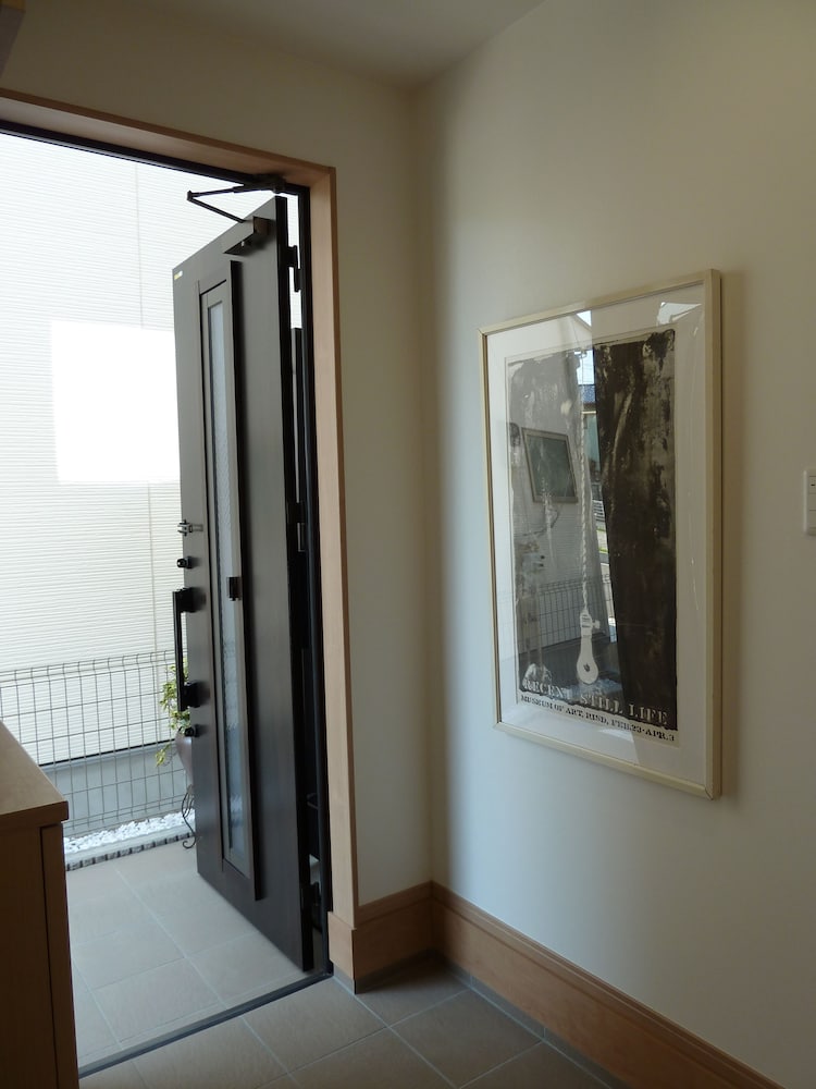 ツインルーム B 共用バスルーム&トイレ (最寄り駅：JR船橋駅 / 京成船橋駅) 客室2 | カナロア船橋