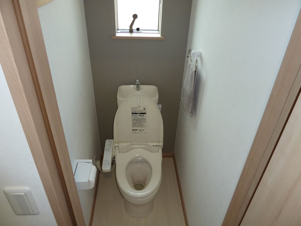 ロフト A (最寄り駅：JR船橋駅 / 京成船橋駅) バスルーム2 | カナロア船橋