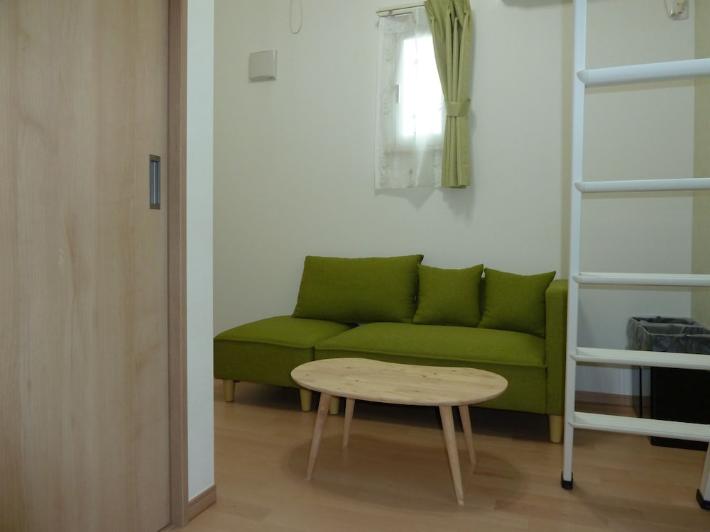 ロフト A (最寄り駅：JR船橋駅 / 京成船橋駅) リビング エリア1 | カナロア船橋