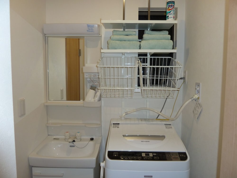 ロフト B (最寄り駅：JR船橋駅 / 京成船橋駅) ランドリー0 | カナロア船橋