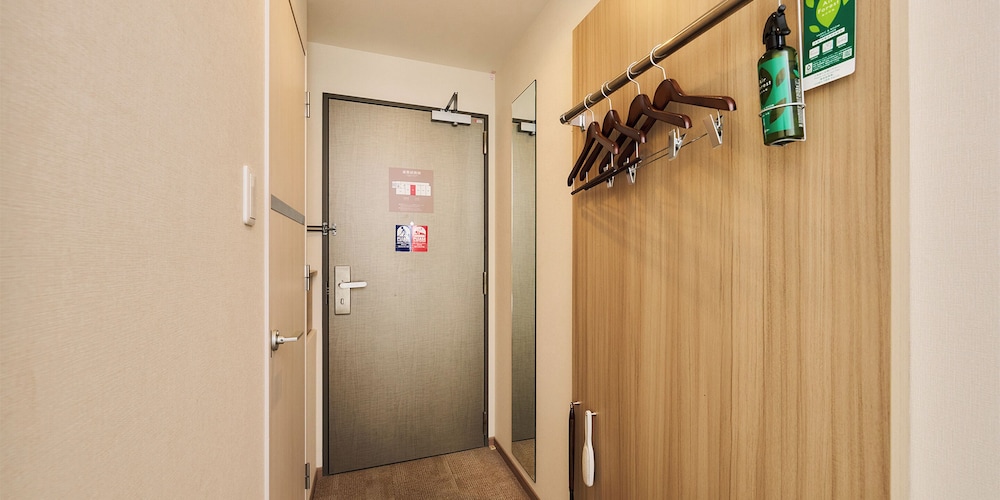 ハリウッド ツインルーム 禁煙 客室3 | ホテルメルディア四条河原町アネックス