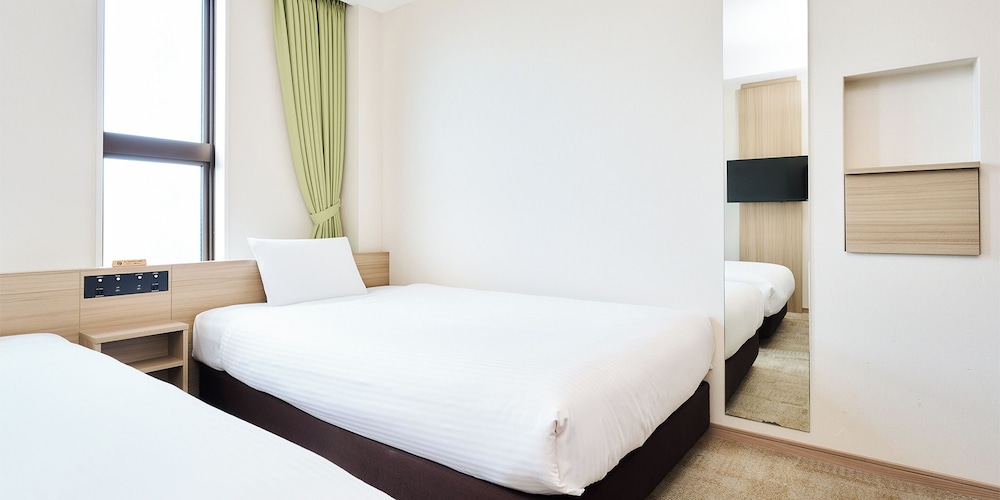 デラックス ツインルーム 禁煙 客室4 | ホテルメルディア四条河原町アネックス