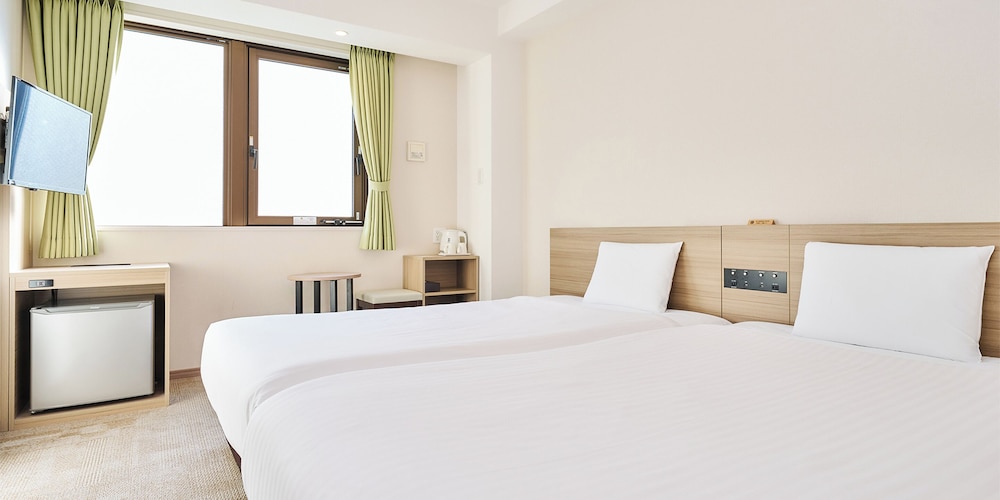 ハリウッド ツインルーム 禁煙 | ホテルメルディア四条河原町アネックス