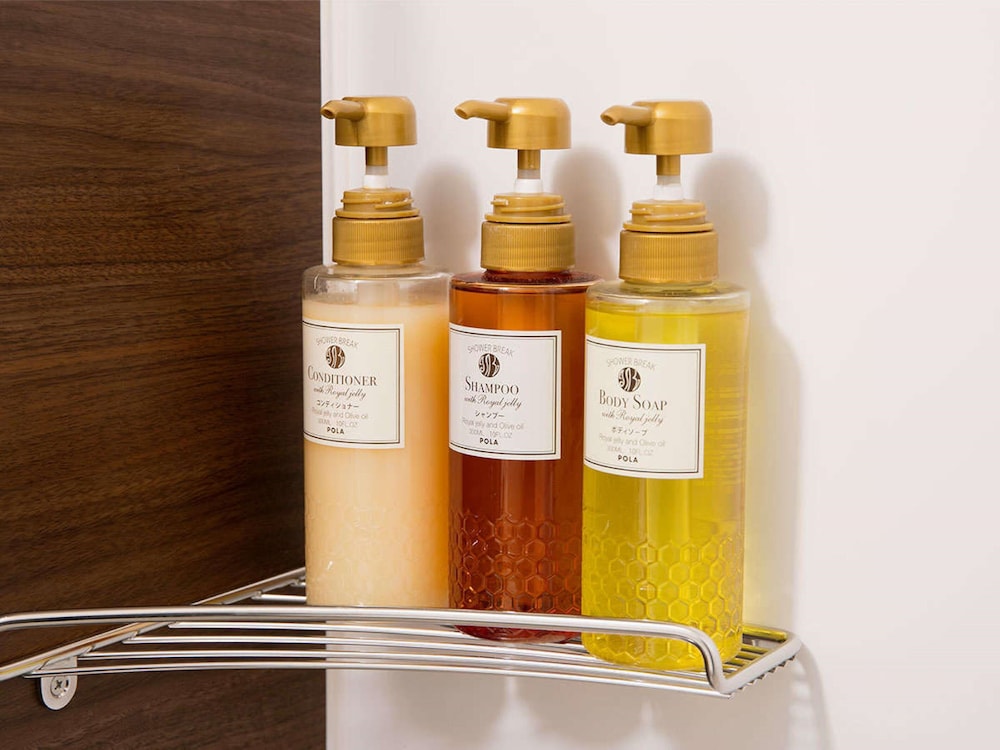 [禁煙] スタンダードツイン (ベッド幅100cm×2台 / 16sqm) バスルームの設備1 | KOKO HOTEL 飛騨高山