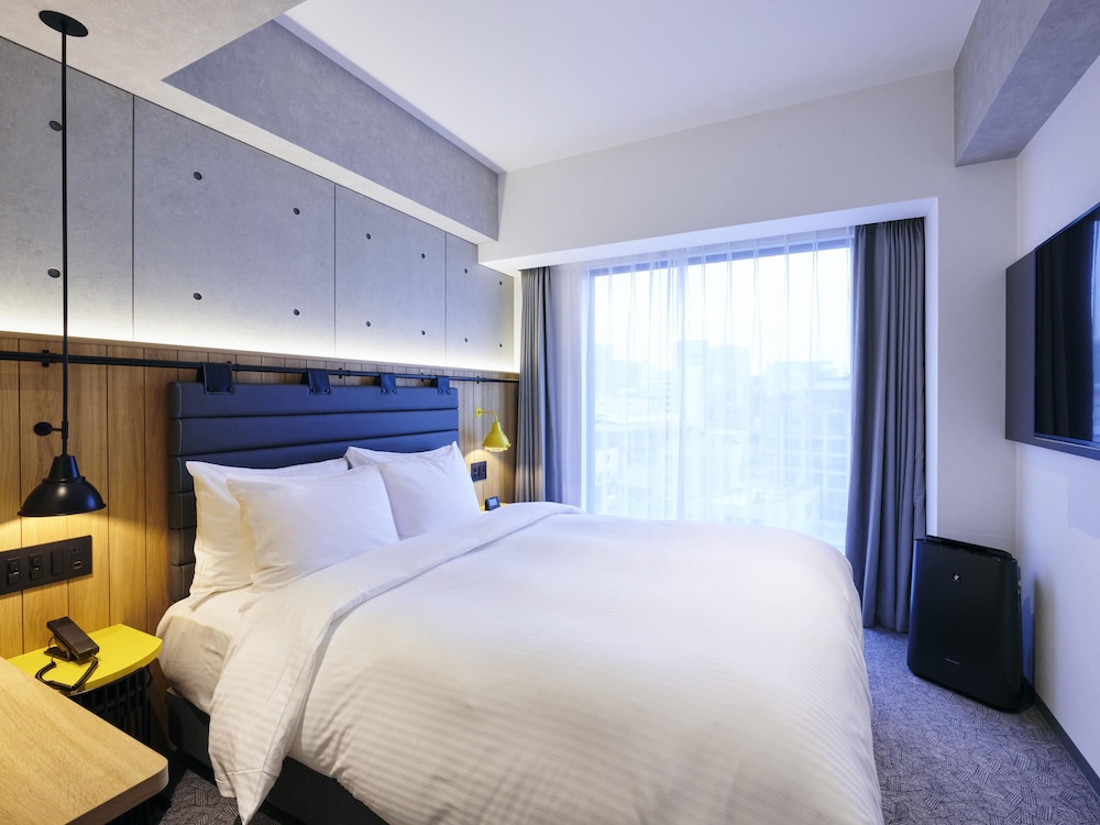 スタンダード ルーム ダブルベッド 1 台 禁煙 | イビススタイルズ名古屋