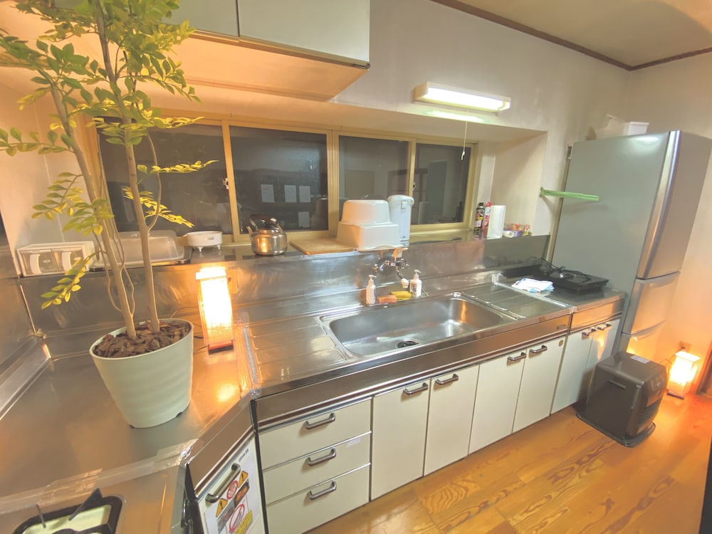 湯沢戸建 共用キッチン0 | ザ・ホテル湯沢パラディ―ソ
