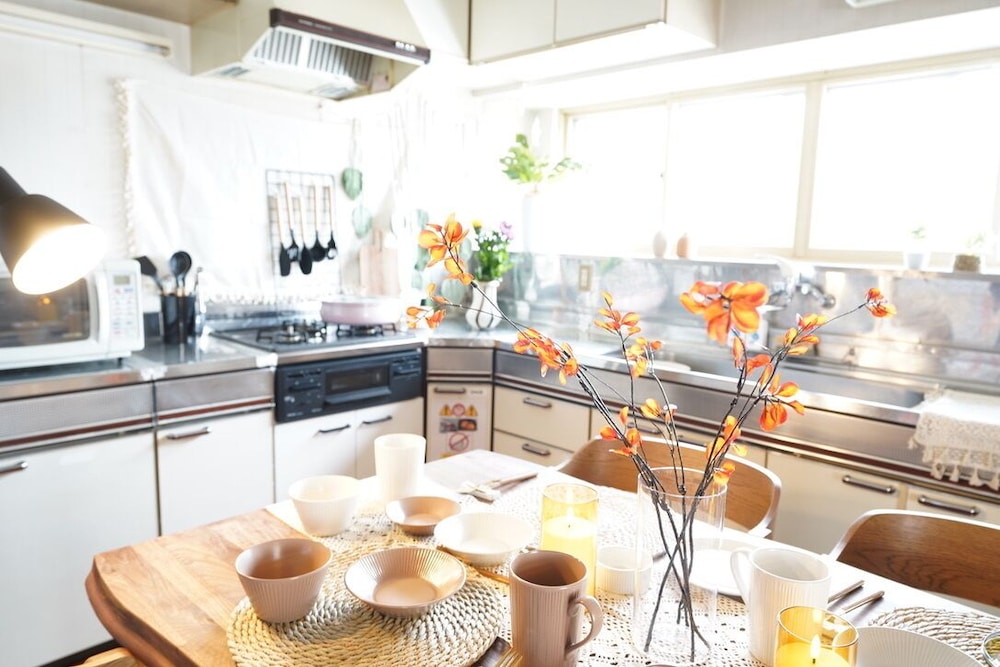 湯沢戸建 客室10 | 【最大 29 人】4 ベッドルーム (220㎡)｜ 一棟貸し切り｜ウォッシャー & ドライヤー