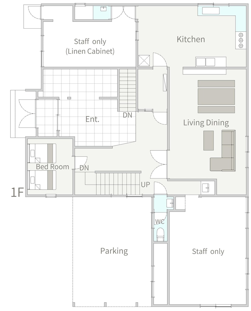 湯沢東洋 客室9 | 【温泉 / 最大 28 人】13 ベッドルーム｜ダーツ & カラオケ｜駐車スペース 2 台分