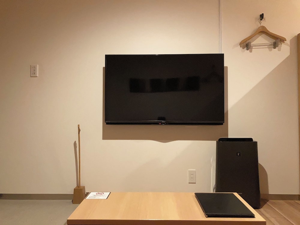 プレミアムルーム (ハリウッドツイン) 客室3 | トリフィート ホテル & ポッド ニセコ