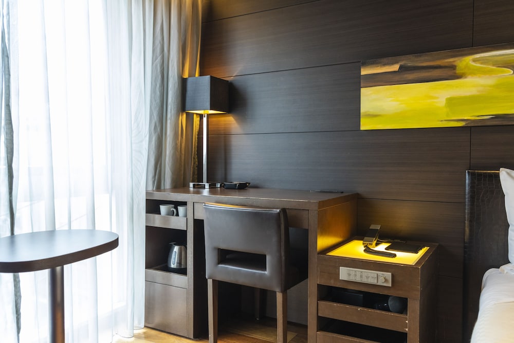 スタンダードダブル(2名利用) 禁煙 | KOKO HOTEL 福岡天神