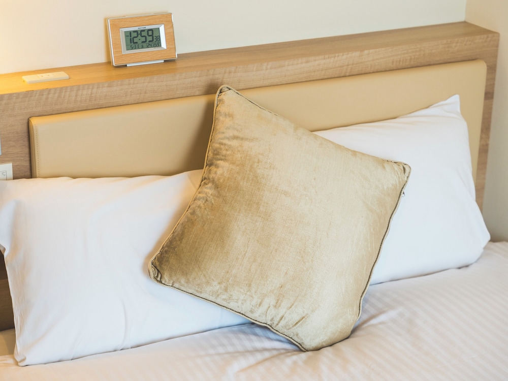 セミダブルルーム 客室1 | KOKO HOTEL 広島駅前