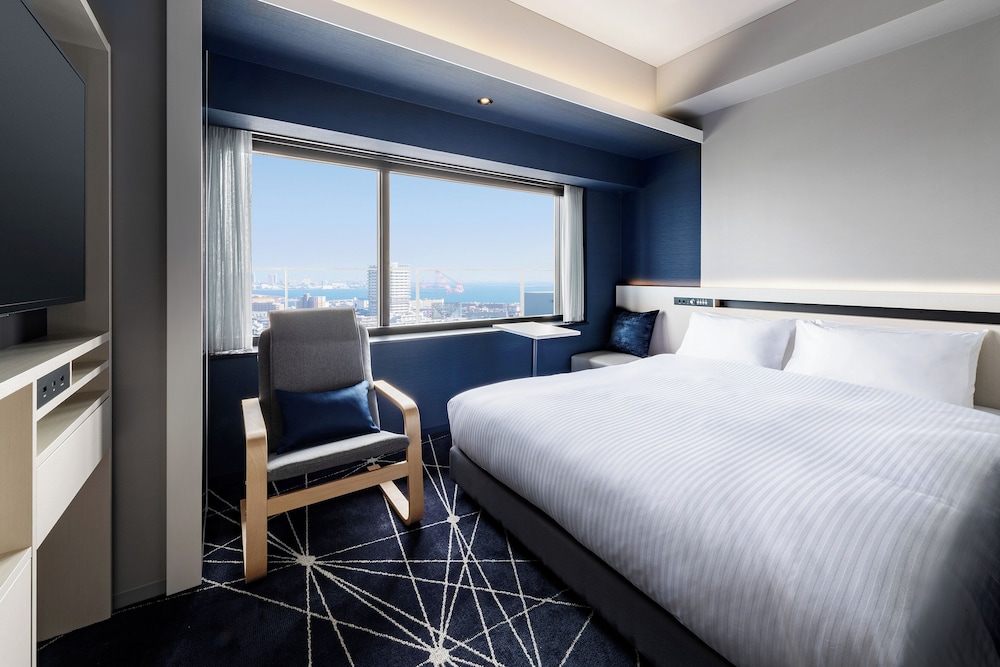 高層階ダブルルーム　禁煙 客室1 | レムプラス神戸三宮