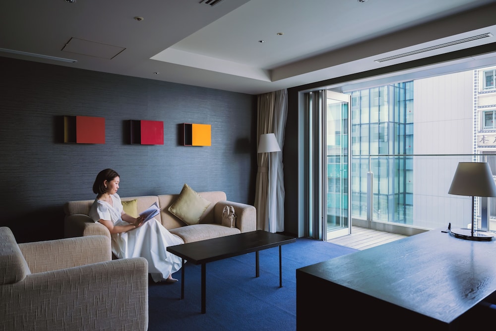 スイート キングルーム バルコニー付 禁煙 客室9 | ザ・ゲートホテル雷門 by HULIC