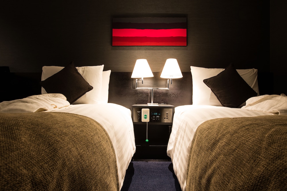 スイート ツインルーム バルコニー付 禁煙 客室2 | ザ・ゲートホテル雷門 by HULIC