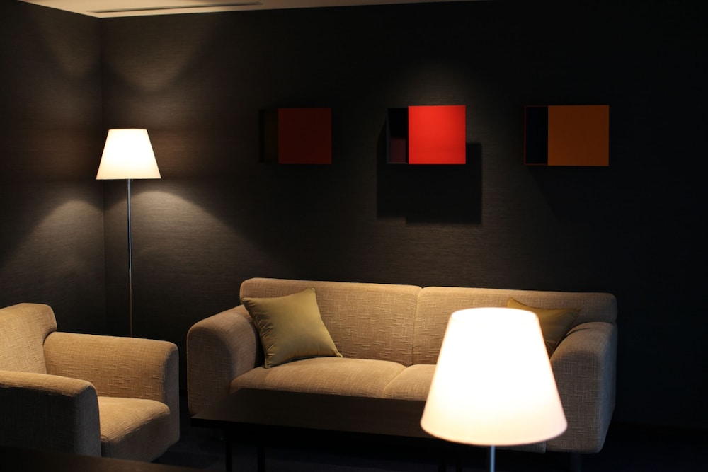 スイート ツインルーム バルコニー付 禁煙 リビングルーム0 | ザ・ゲートホテル雷門 by HULIC