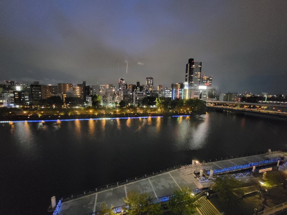 デラックス ツインルーム 禁煙 客室2 | 大阪キャッスルホテル