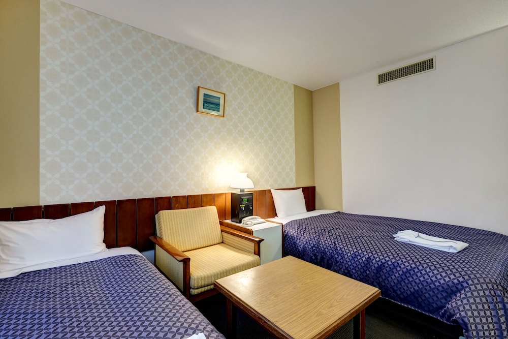 ツインルーム シングルベッド 2 台 客室5 | ホテル タイラ