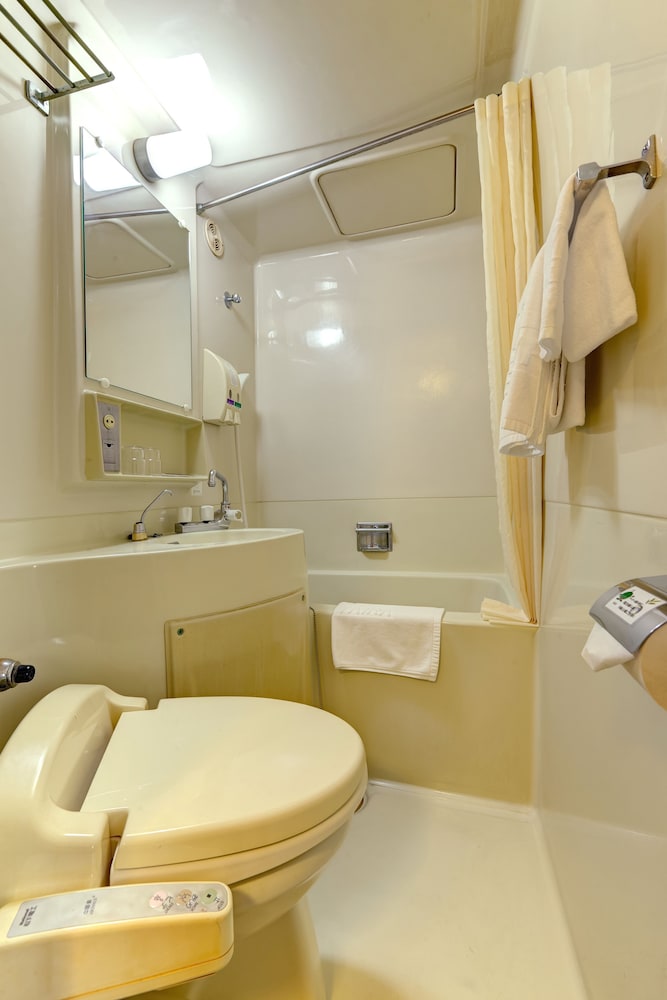 ツインルーム シングルベッド 2 台 バスルーム0 | ホテル タイラ