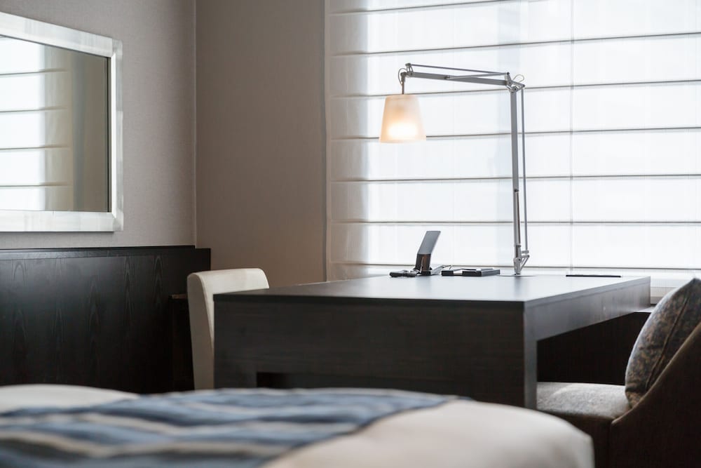 スーペリアクイーン (喫煙) 客室2 | ホテルマイステイズプレミア堂島