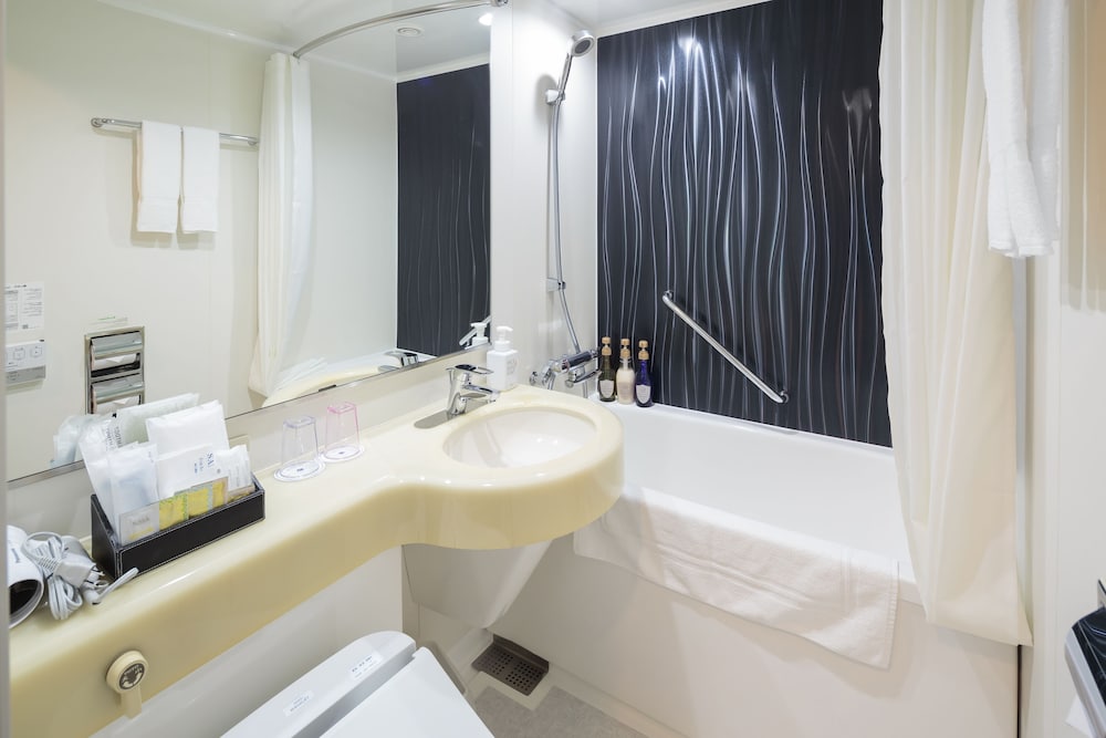 スタンダードダブル (喫煙) バスルーム0 | ホテルマイステイズプレミア堂島