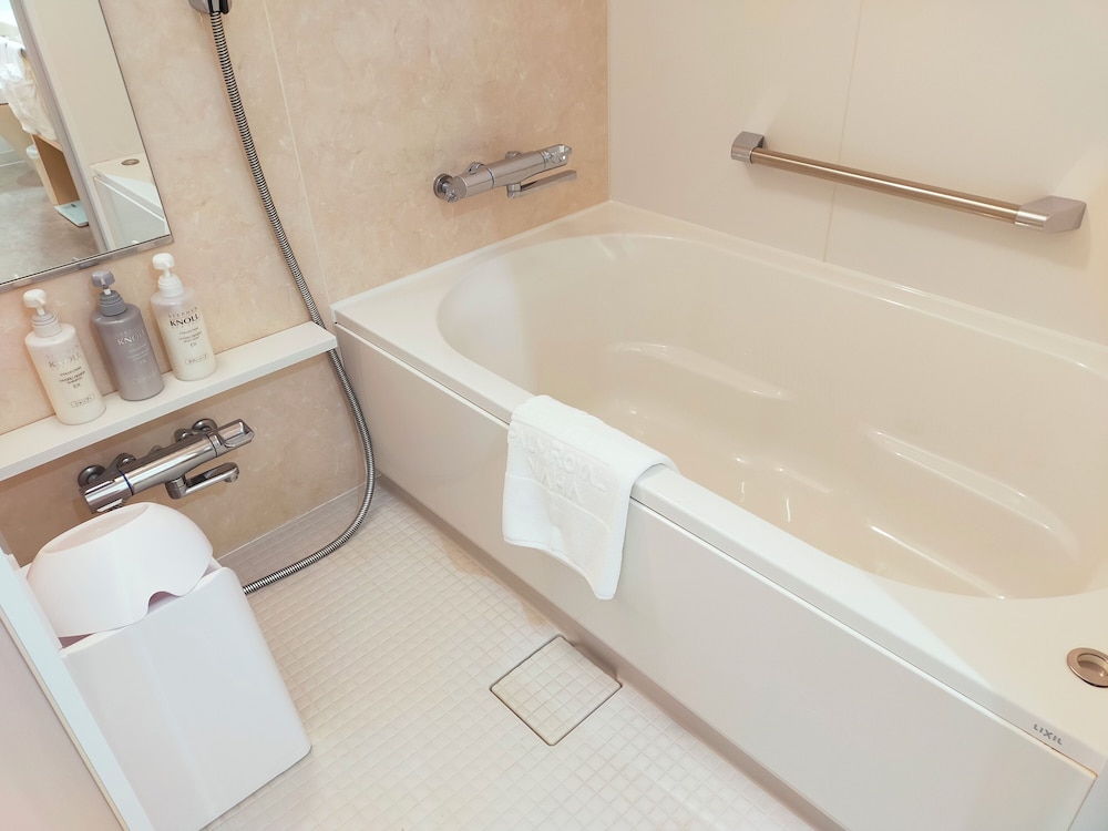 RAMツインルーム 禁煙 / スウェーデン製ベッド バスルーム0 | ホテルパームロイヤルリゾート国際通り