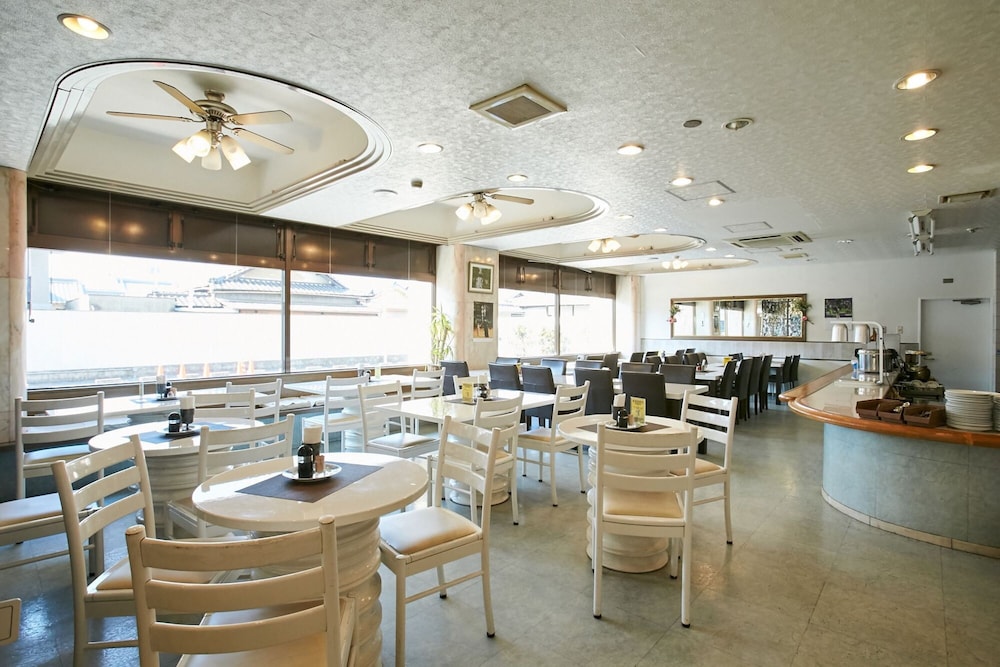 レストラン1 | ホテルサンプラスユタカ レストラン1 | ホテルサンプラスユタカ