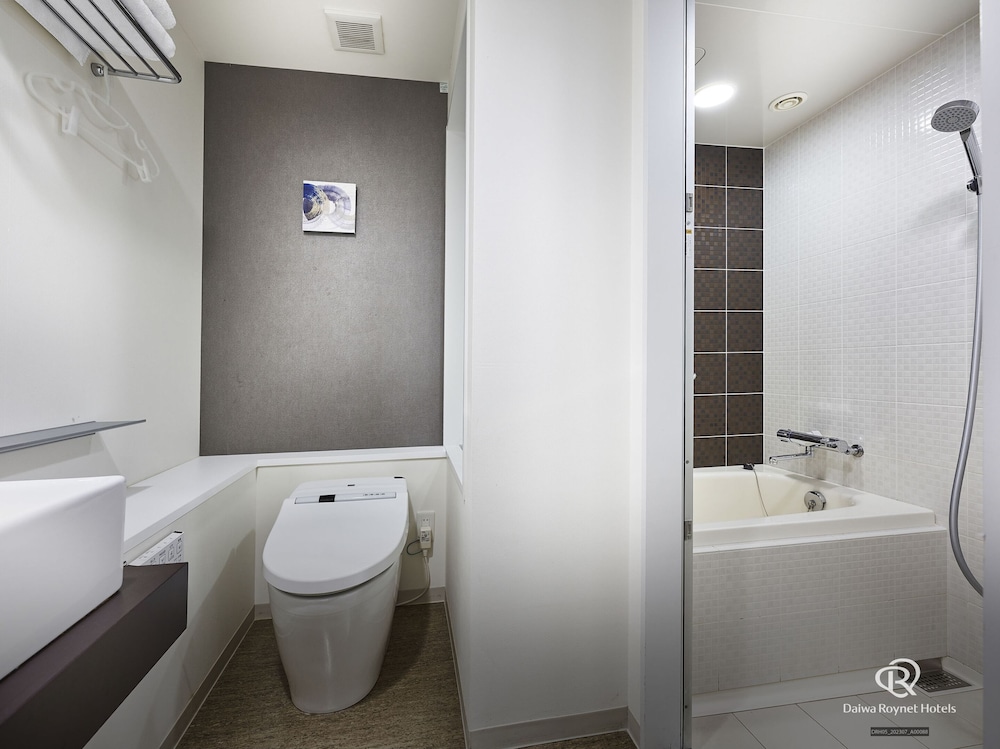 スタンダード ツインルーム 禁煙 バスルーム0 | ダイワロイネットホテル京都四条烏丸