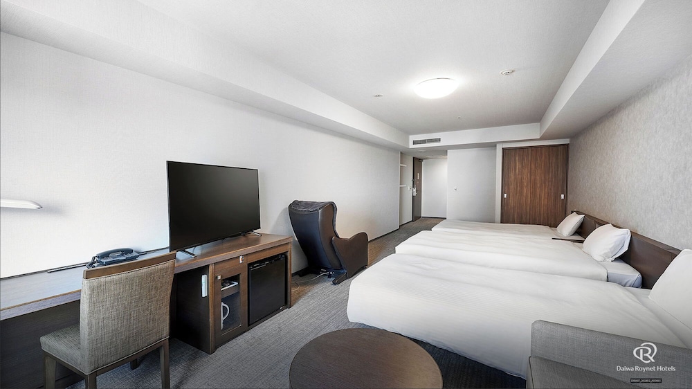 ユニバーサルツインルーム 3名利用 禁煙 客室2 | ダイワロイネットホテル那覇おもろまち