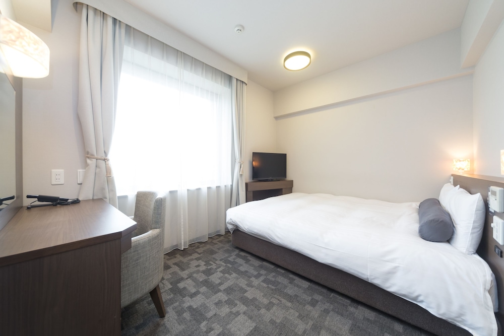 [13時チェックイン] ダブルルーム 禁煙 客室4 | ドーミーインPREMIUM渋谷神宮前