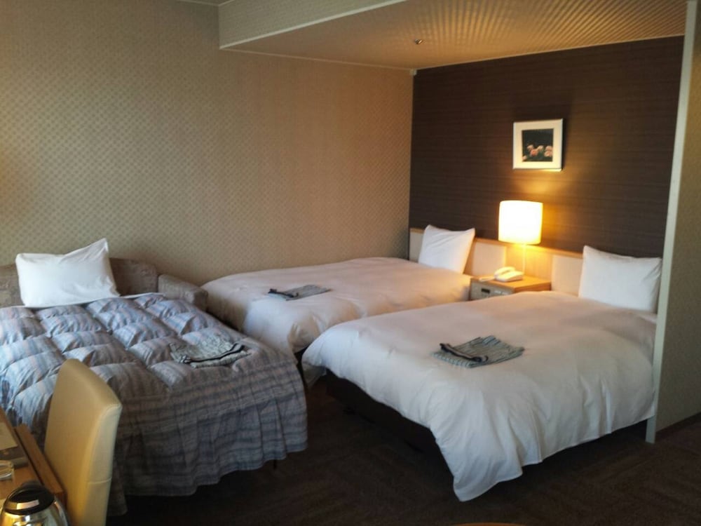 ツインルーム 禁煙 エクストラベット付き | 大阪国際交流センターホテル