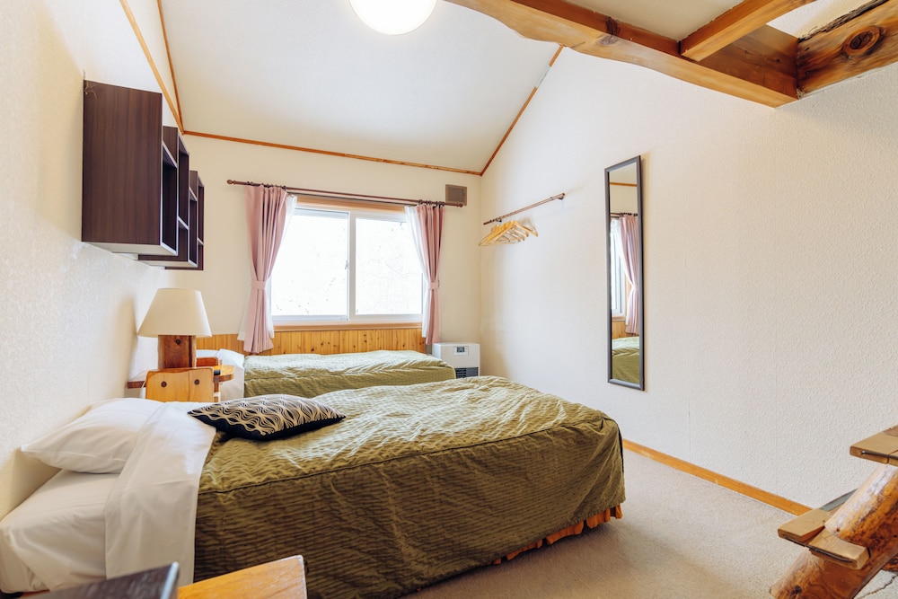 4 人部屋禁煙 客室18 | カントリー イン ミルキー ハウス