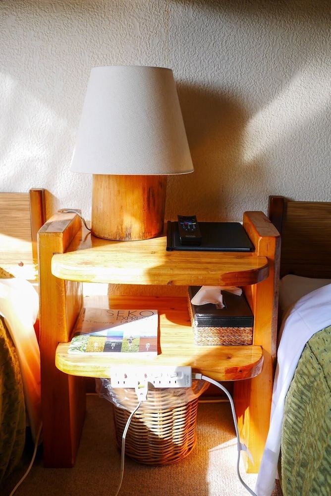 ツインルームシングルサイズベッド 2 台 客室8 | カントリー イン ミルキー ハウス