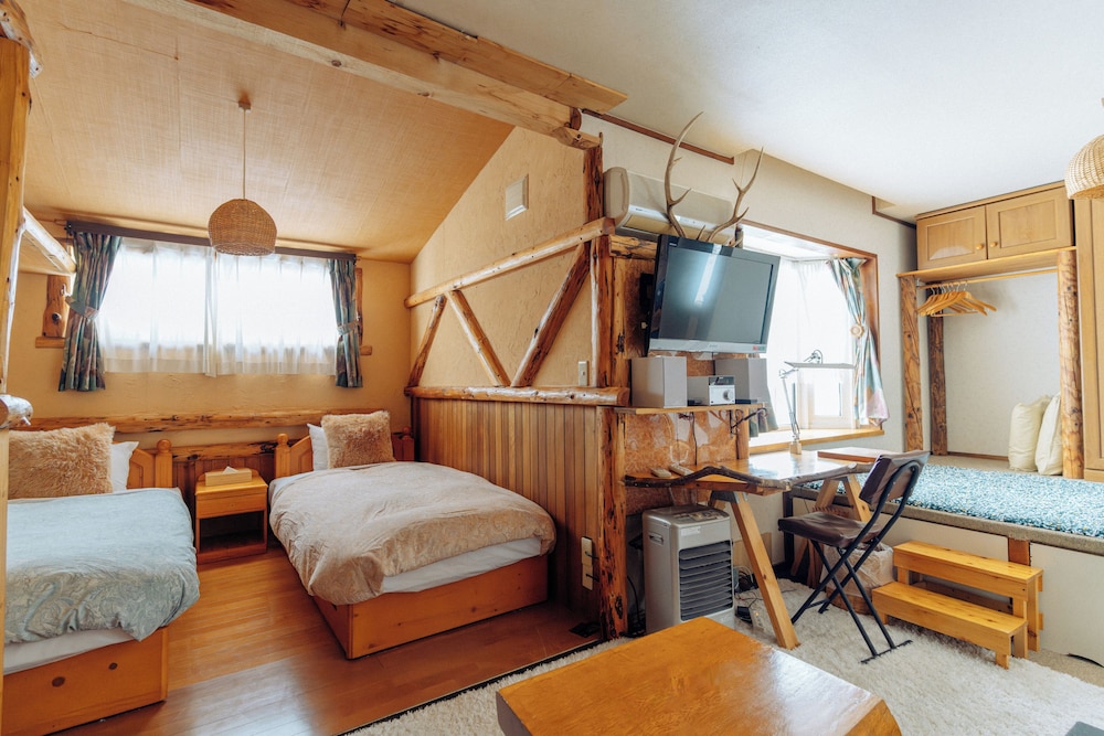 スイート 客室6 | カントリー イン ミルキー ハウス