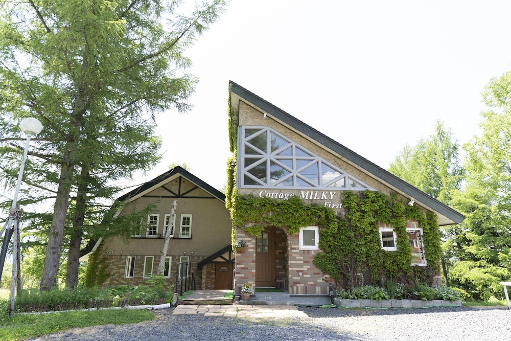 コテージ ミルキー ファースト (お車をお持ちのお客様のみお泊りいただけます) 客室6 | カントリー イン ミルキー ハウス